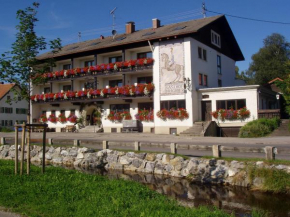 Гостиница Hotel-Gasthof Zum Dragoner, Пайтинг